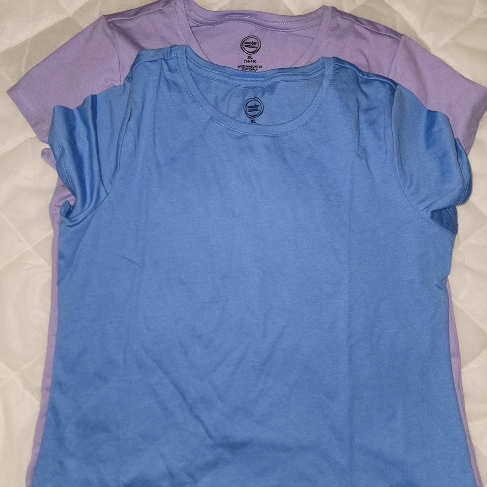 Tshirt 5 Pcs . Yellow, Blue, Lavander , Pink,green